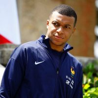 “Ícono Brasileño Responde con Fuerza a Mbappé sobre Sudamérica”