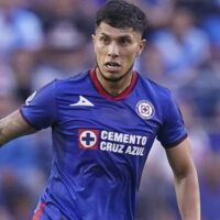 Carlos Salcedo: MLS, Brasil y Arabia Saudita en la Pugna por el Defensor de Cruz Azul