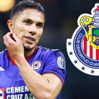 Cruz Azul va por Pollo Briseño de Chivas