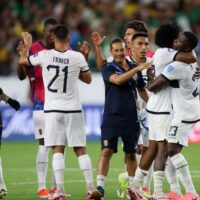 Ecuador avanza a cuartos de Copa América tras empate con México, acompañando a Venezuela