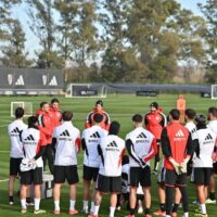 Nuevas Figuras y Expectativa en el Regreso de River a los Entrenamientos