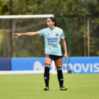 Ángela Barón firma con su nuevo equipo tras dejar Atlético Nacional