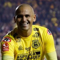 Humberto Suazo rompe el silencio tras su impactante lesión