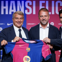 Laporta y Deco Sacuden la Plantilla de Flick