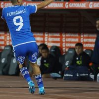 Leandro Fernández brilla y celebra el triunfo de la U