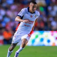 Piojo Alvarado: ¿Seguirá en Chivas o cambiará de rumbo?