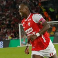 Santa Fe define el destino de Hugo Rodallega