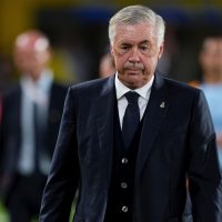 Ancelotti resuelve un problema, pero surge otro en el centro