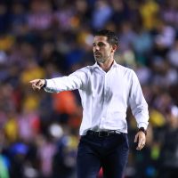 Chivas Apunta a Ex-Técnico Campeón del América como Plan B