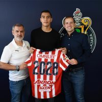 Chivas asegura su futuro: ¡Conoce la plantilla hasta 2028!