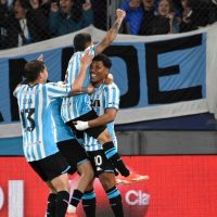 Racing Brilla en su Cilindro: Triunfo Clave Sobre Boca en la Liga