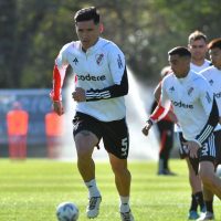 River prepara su arsenal: práctica abierta y novedades antes de enfrentar a Atlético Tucumán