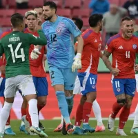 ¡Vergüenza! Chile marca un gol polémico y se olvida del Fair Play